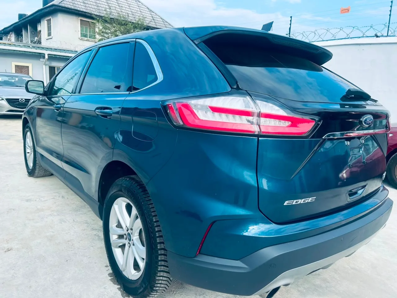 2019 Ford Edge