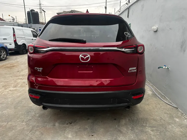 2019 Madza Cx9