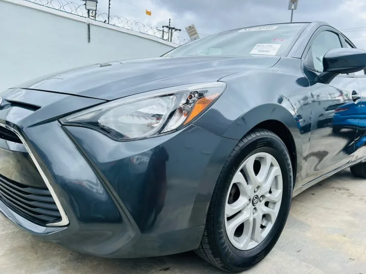 2017 Toyota Yaris IA
